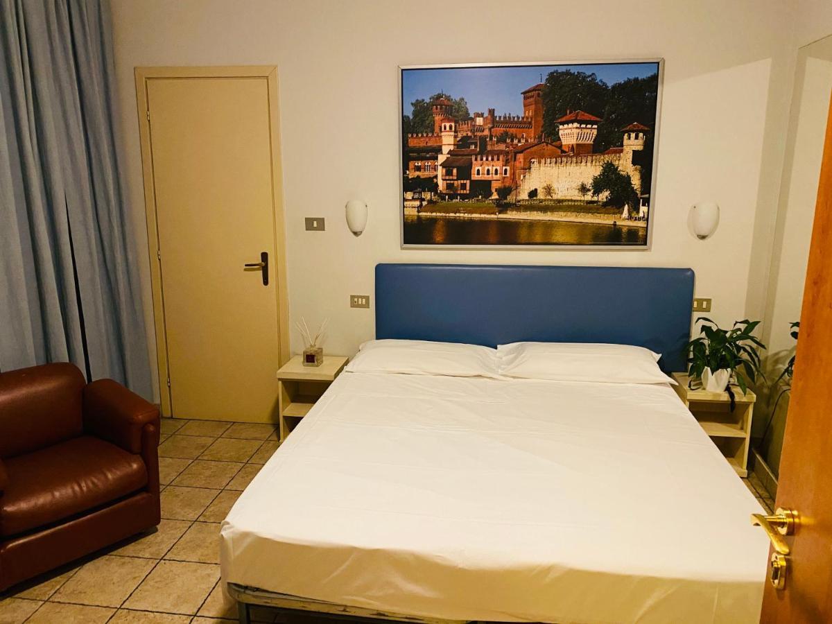 Hotel Ferrucci Torino Esterno foto