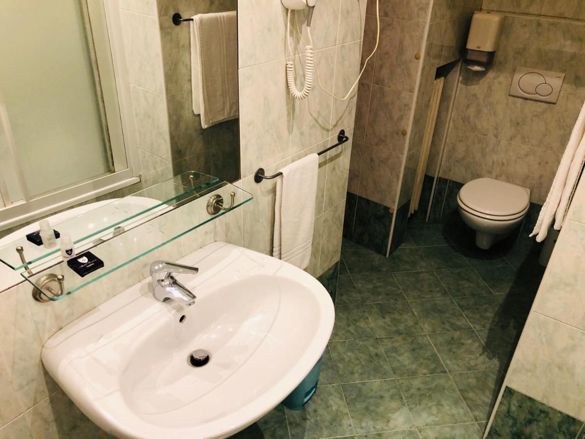 Hotel Ferrucci Torino Esterno foto